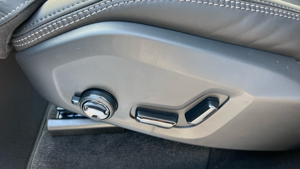 Used Volvo XC90 2025 for sale - 76112356: Photo 47