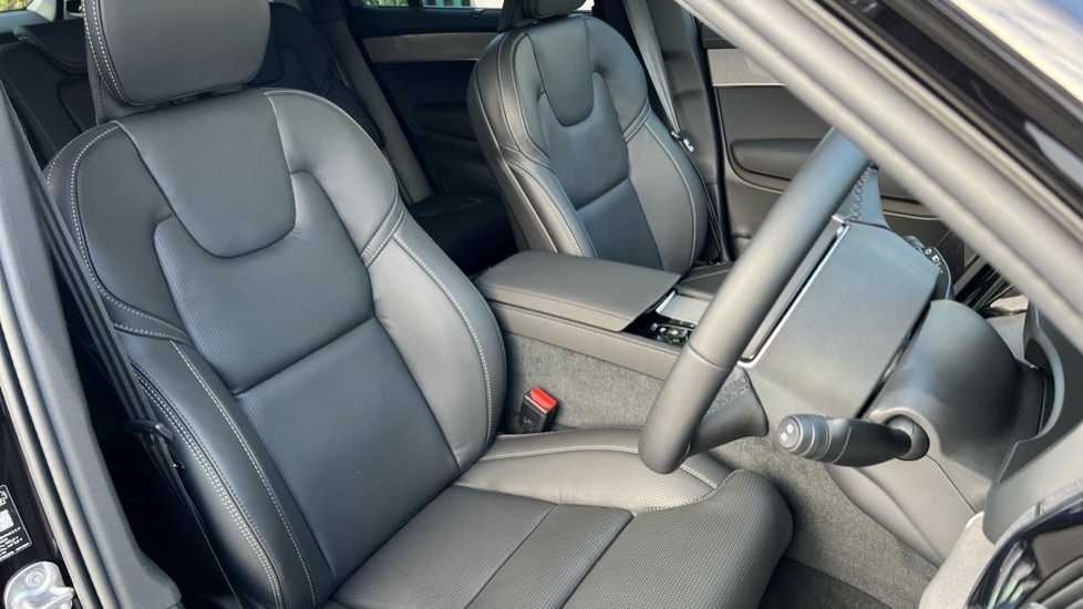 Used Volvo XC90 2025 for sale - 76112356: Photo 9