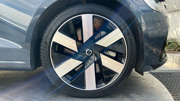 Used Volvo S60 2023 for sale - 75610611: Photo 16