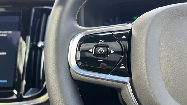 Used Volvo S60 2023 for sale - 75610611: Photo 18