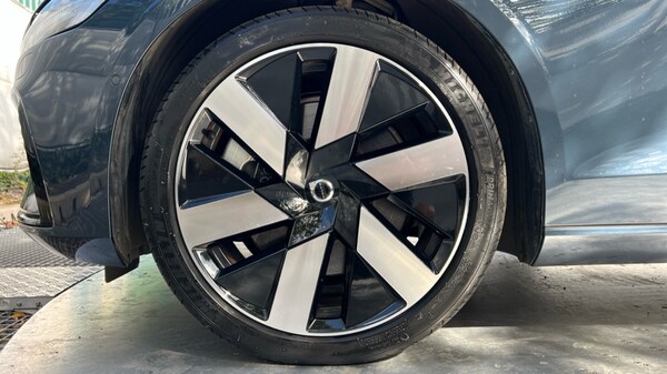Used Volvo S60 2023 for sale - 75610611: Photo 25
