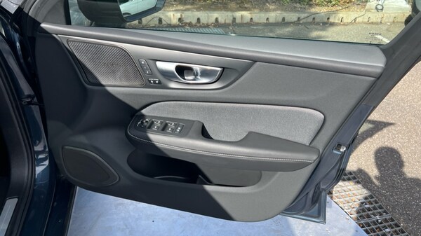 Used Volvo S60 2023 for sale - 75610611: Photo 52