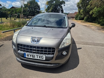 Used Peugeot 3008 2011 for sale - 79055305: Photo