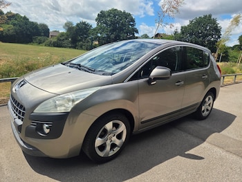 Used Peugeot 3008 2011 for sale - 79055305: Photo