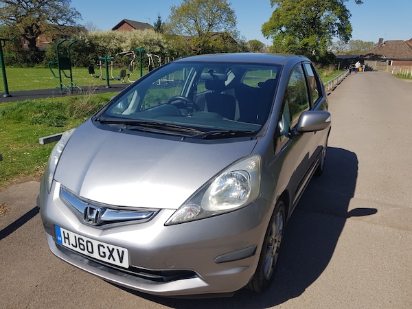 Used Honda Jazz 2010 for sale - 74286824: Photo 1
