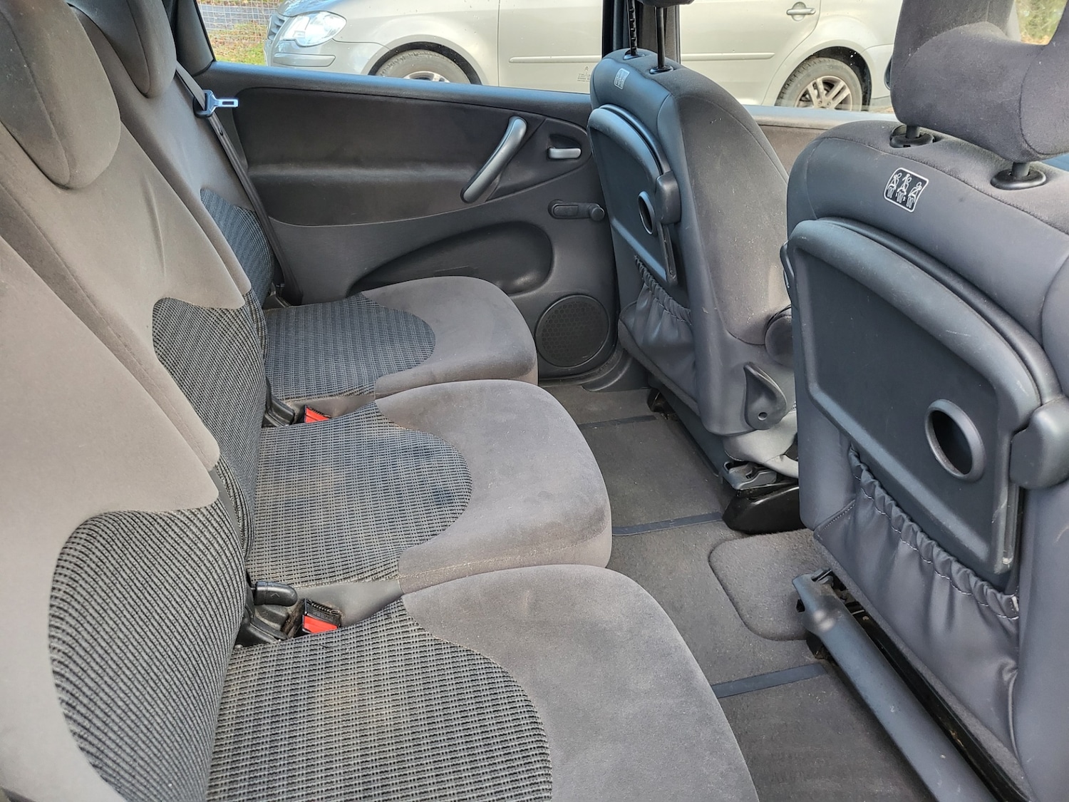 Used Citroen Xsara Picasso 2010 for sale - 76778142: Photo 3