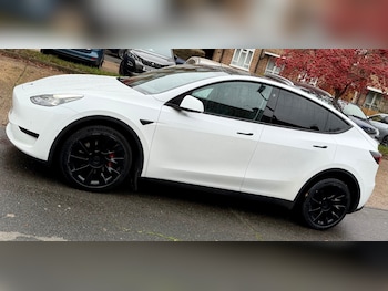 Used Tesla Model Y 2022 for sale - 76982628: Photo