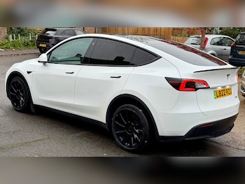 Used Tesla Model Y 2022 for sale - 76982628: Photo
