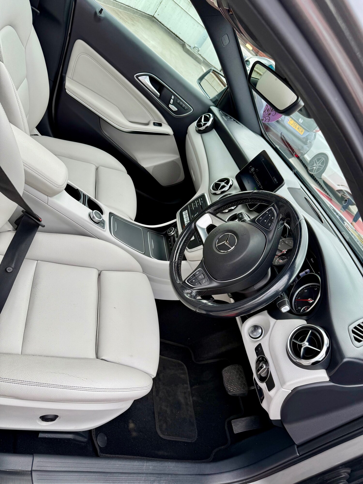 Used Mercedes-Benz GLA 2019 for sale - 76555610: Photo 14