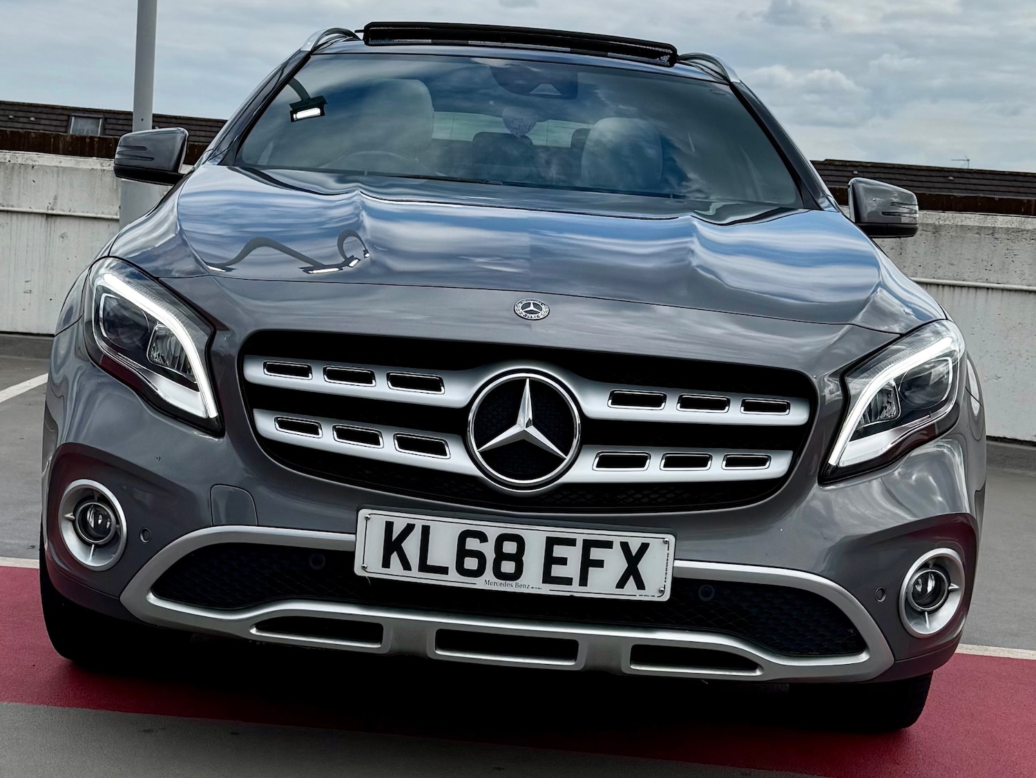 Used Mercedes-Benz GLA 2019 for sale - 76555610: Photo 2