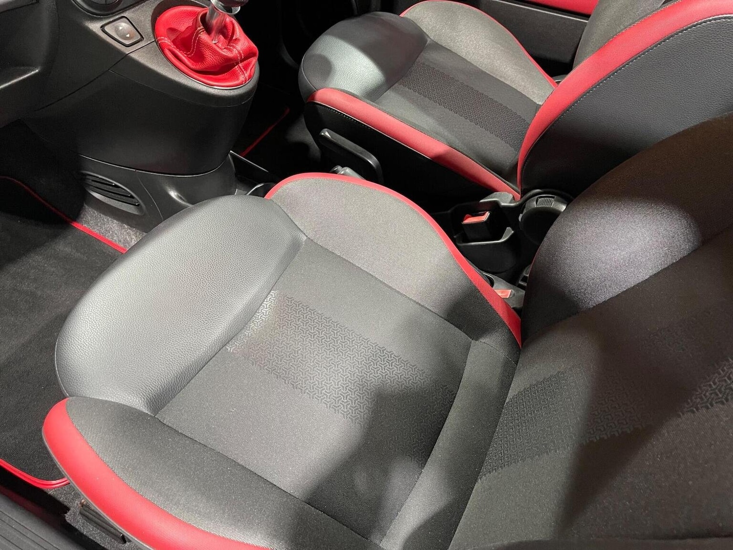 Used Fiat 500C 2014 for sale - 76793674: Photo 25