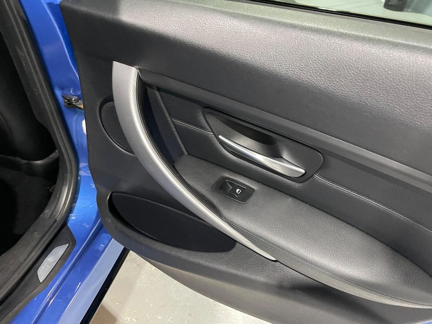 Used BMW 3 Series 2013 for sale - 76605761: Photo 43