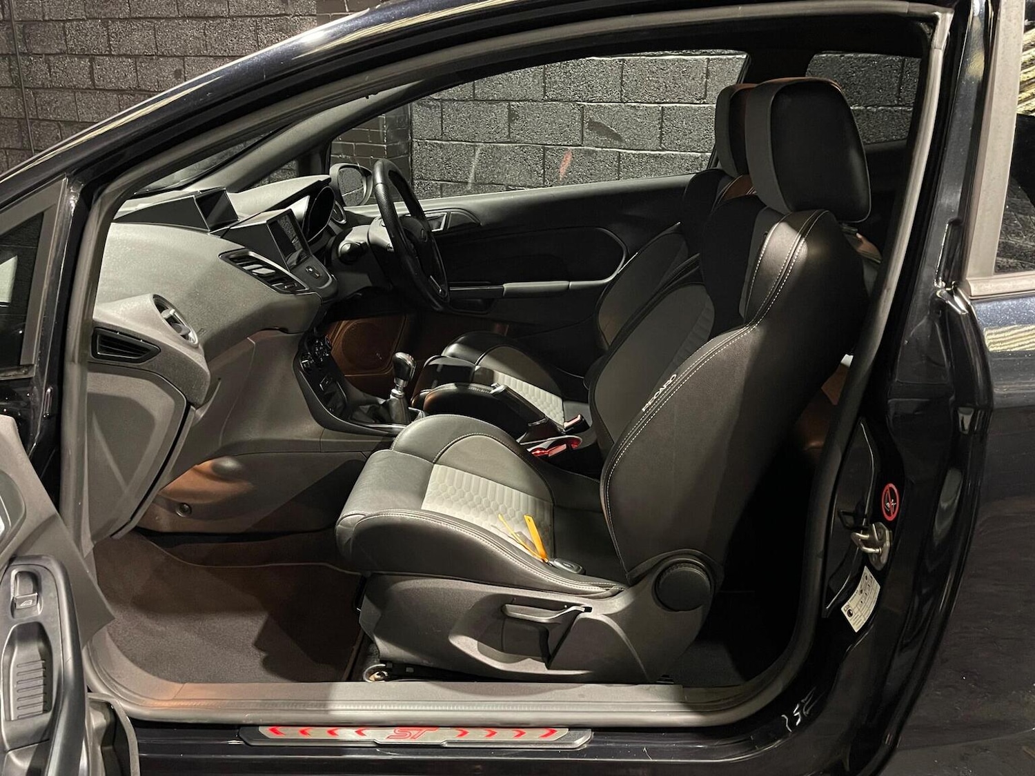 Used Ford Fiesta 2014 for sale - 77516131: Photo 23