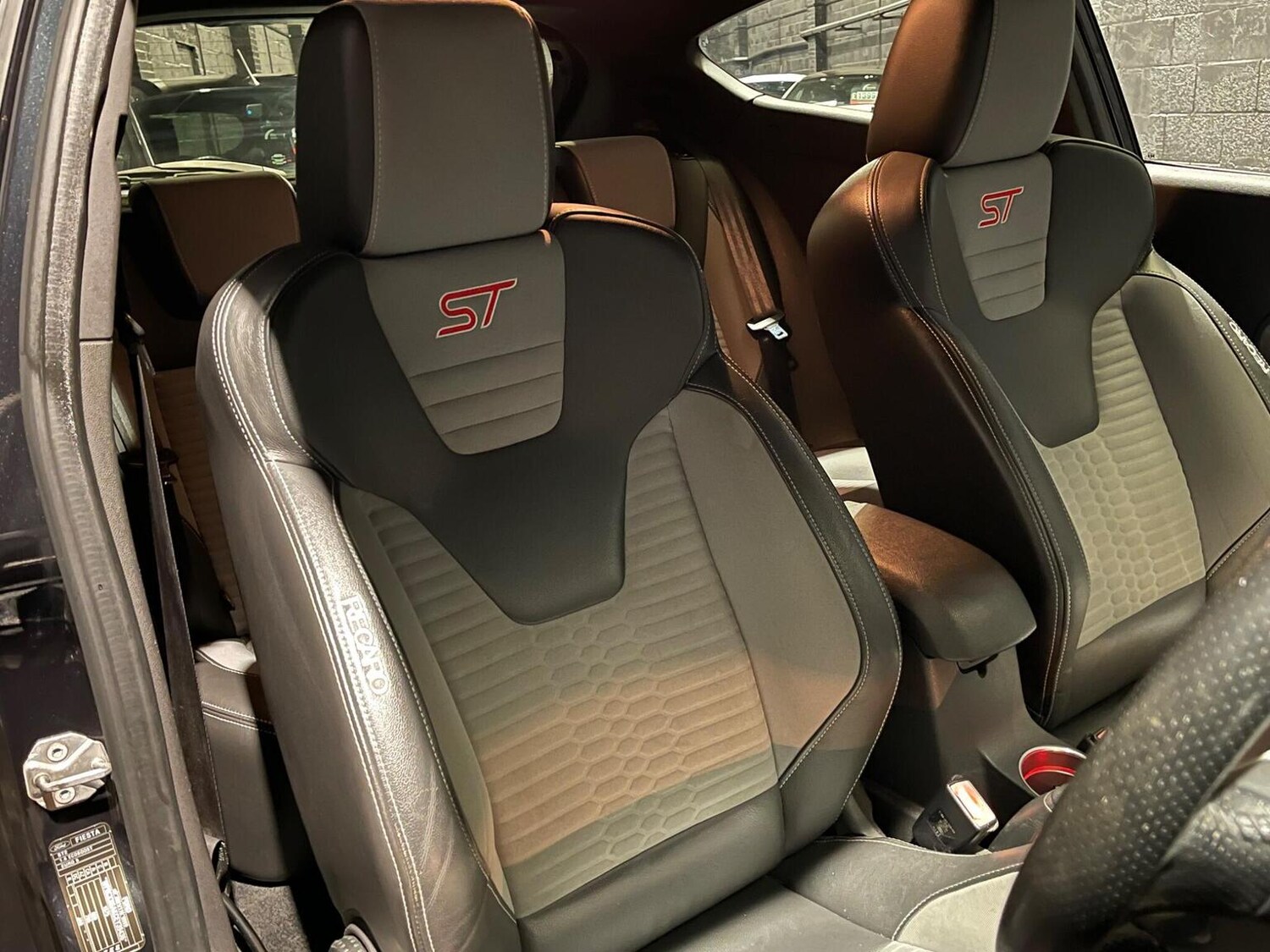 Used Ford Fiesta 2014 for sale - 77516131: Photo 36