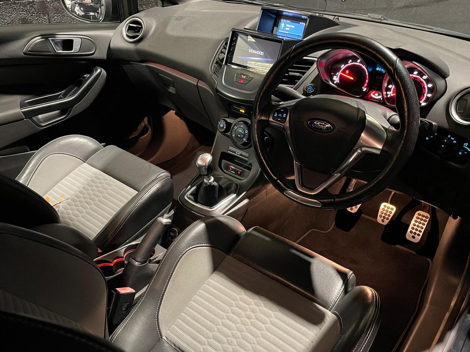 Used Ford Fiesta 2014 for sale - 77516131: Photo 39