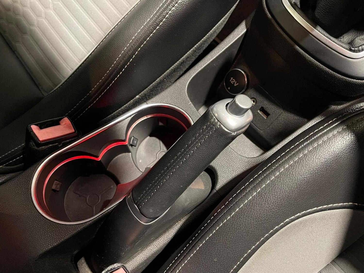 Used Ford Fiesta 2014 for sale - 77516131: Photo 41