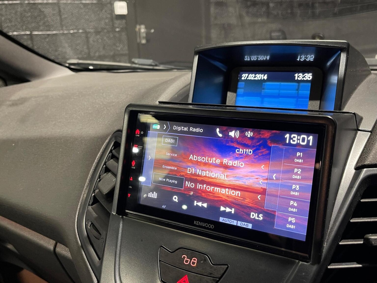 Used Ford Fiesta 2014 for sale - 77516131: Photo 44