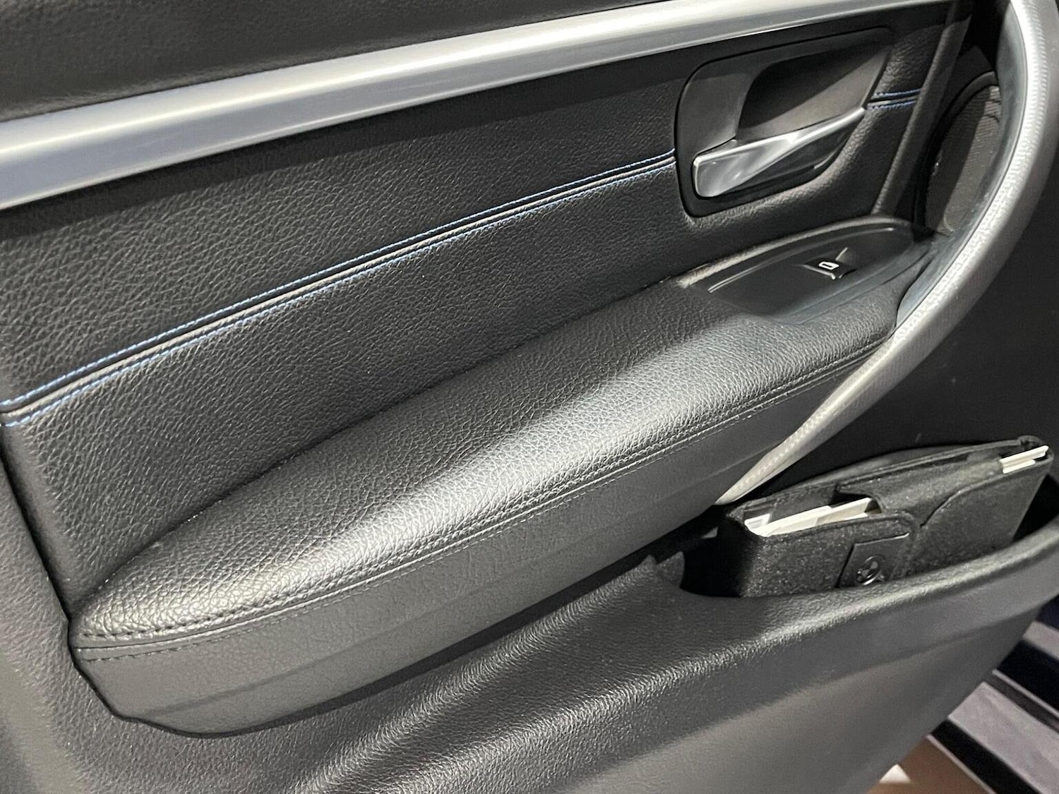 Used BMW 3 Series 2018 for sale - 76605640: Photo 27