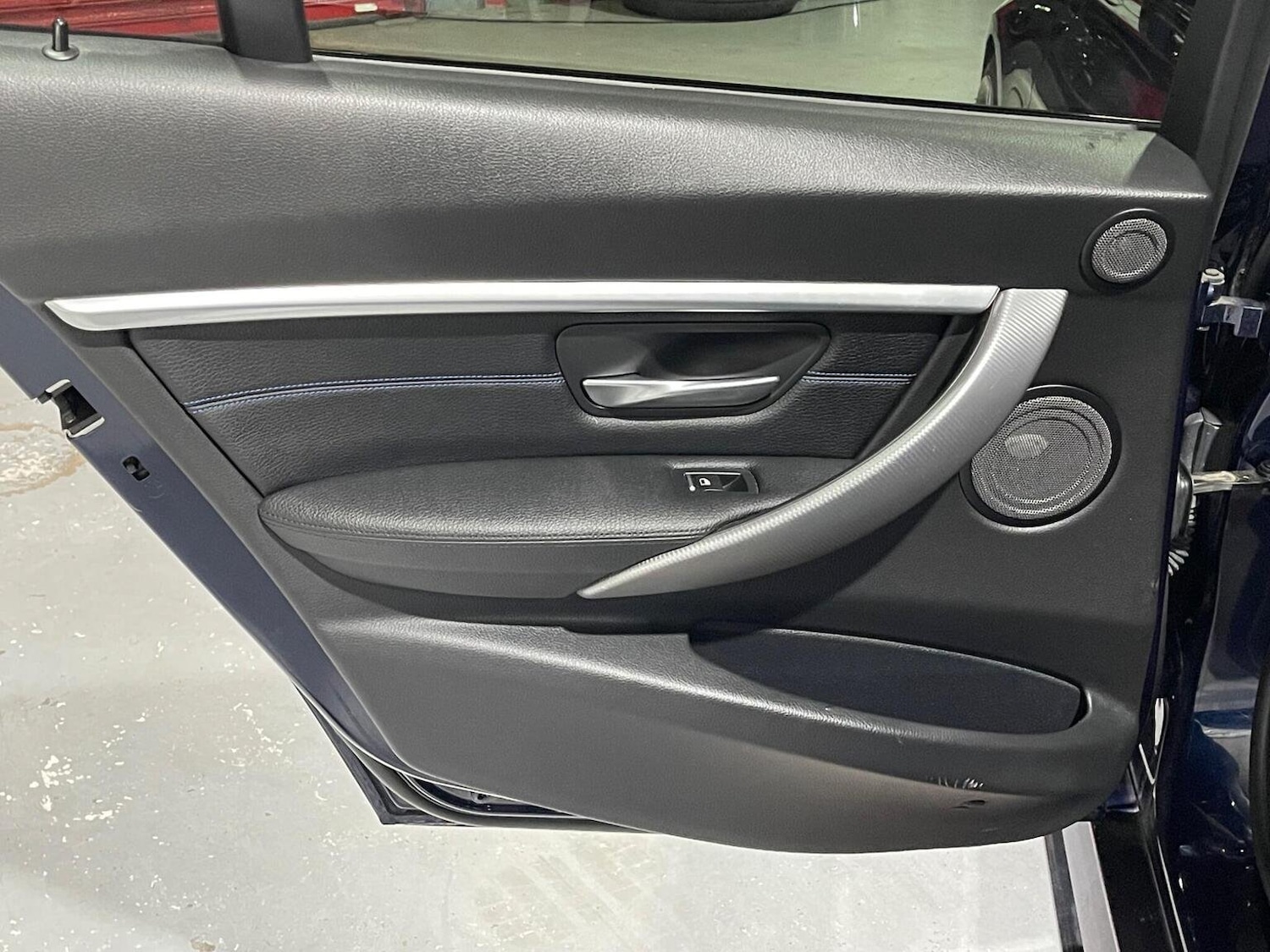 Used BMW 3 Series 2018 for sale - 76605640: Photo 33