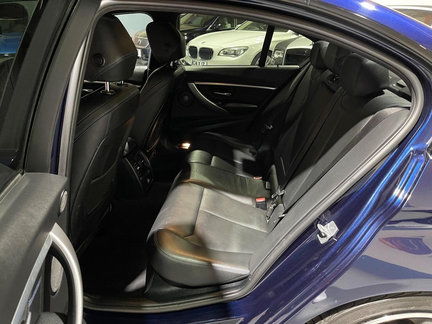 Used BMW 3 Series 2018 for sale - 76605640: Photo 35