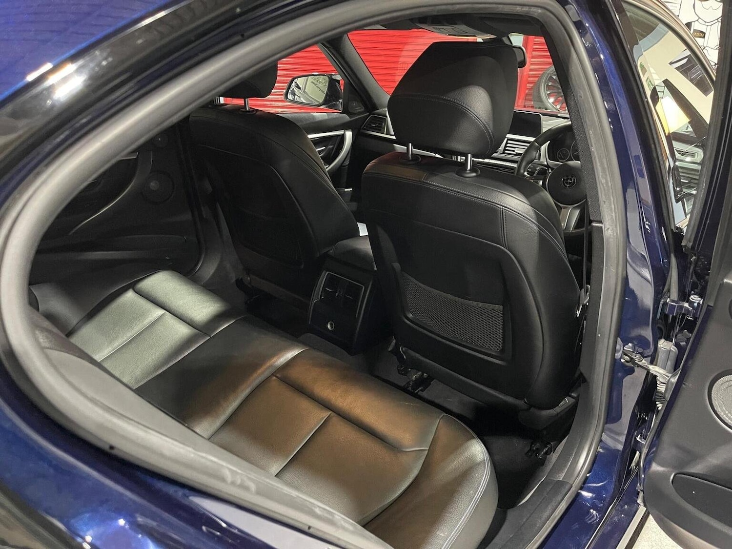 Used BMW 3 Series 2018 for sale - 76605640: Photo 39