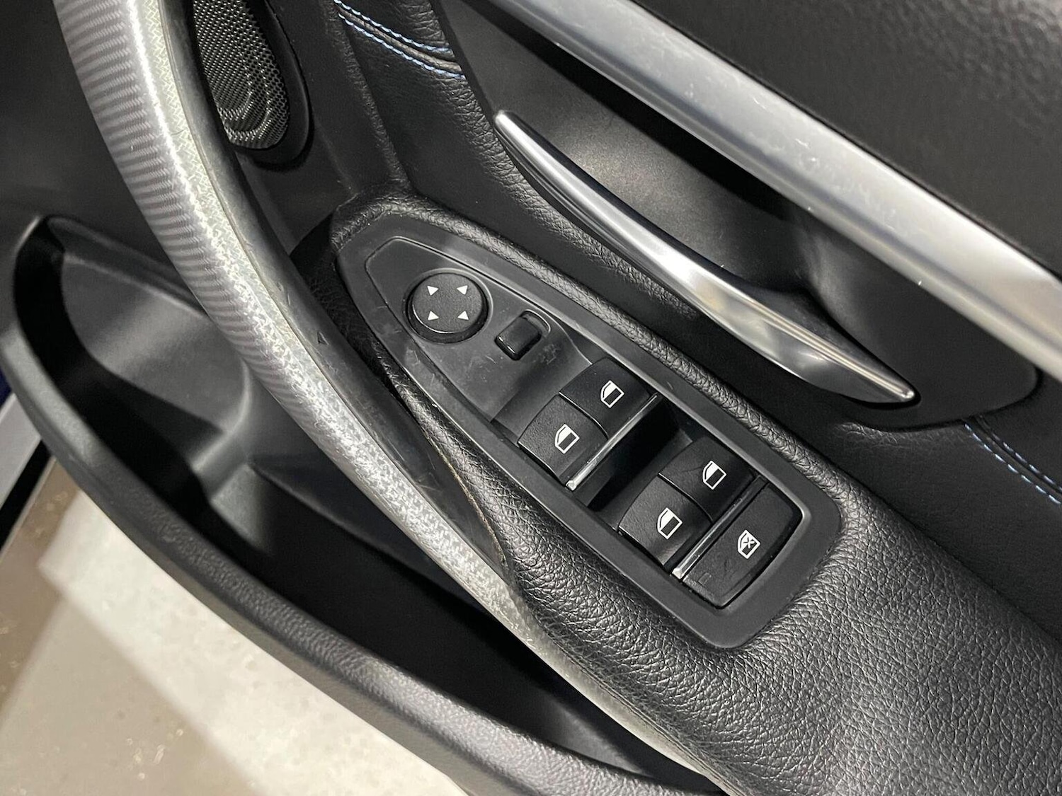 Used BMW 3 Series 2018 for sale - 76605640: Photo 43