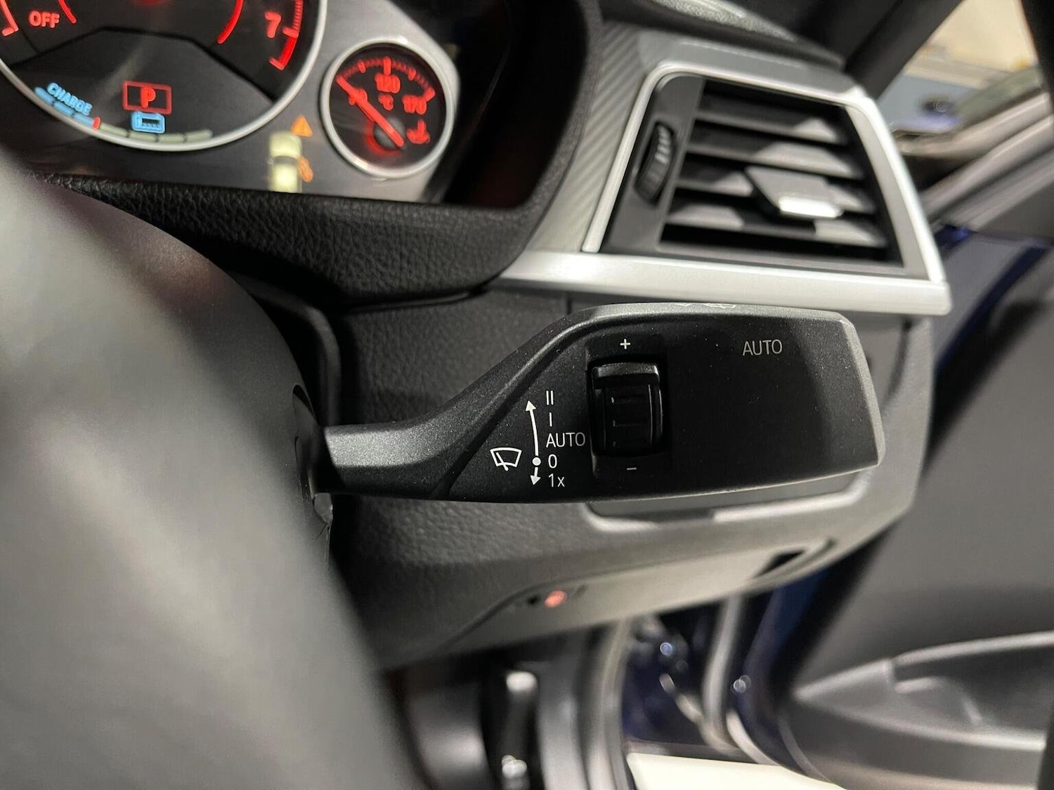 Used BMW 3 Series 2018 for sale - 76605640: Photo 57