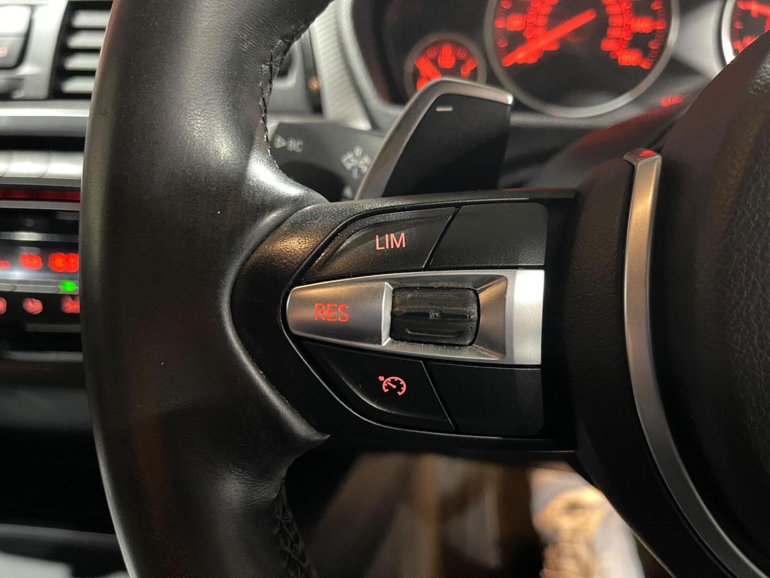 Used BMW 3 Series 2018 for sale - 76605640: Photo 58