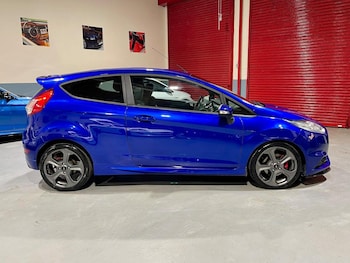 Used Ford Fiesta 2016 for sale - 76605919: Photo