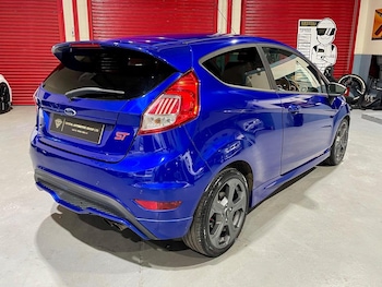 Used Ford Fiesta 2016 for sale - 76605919: Photo