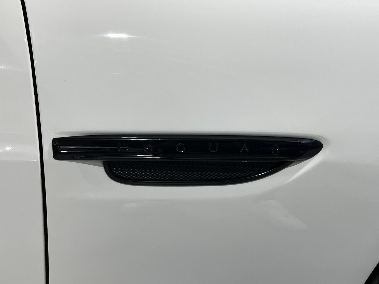 Used Jaguar XK 2012 for sale - 76605765: Photo 15