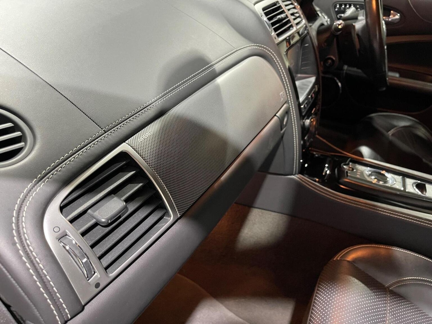 Used Jaguar XK 2012 for sale - 76605765: Photo 44