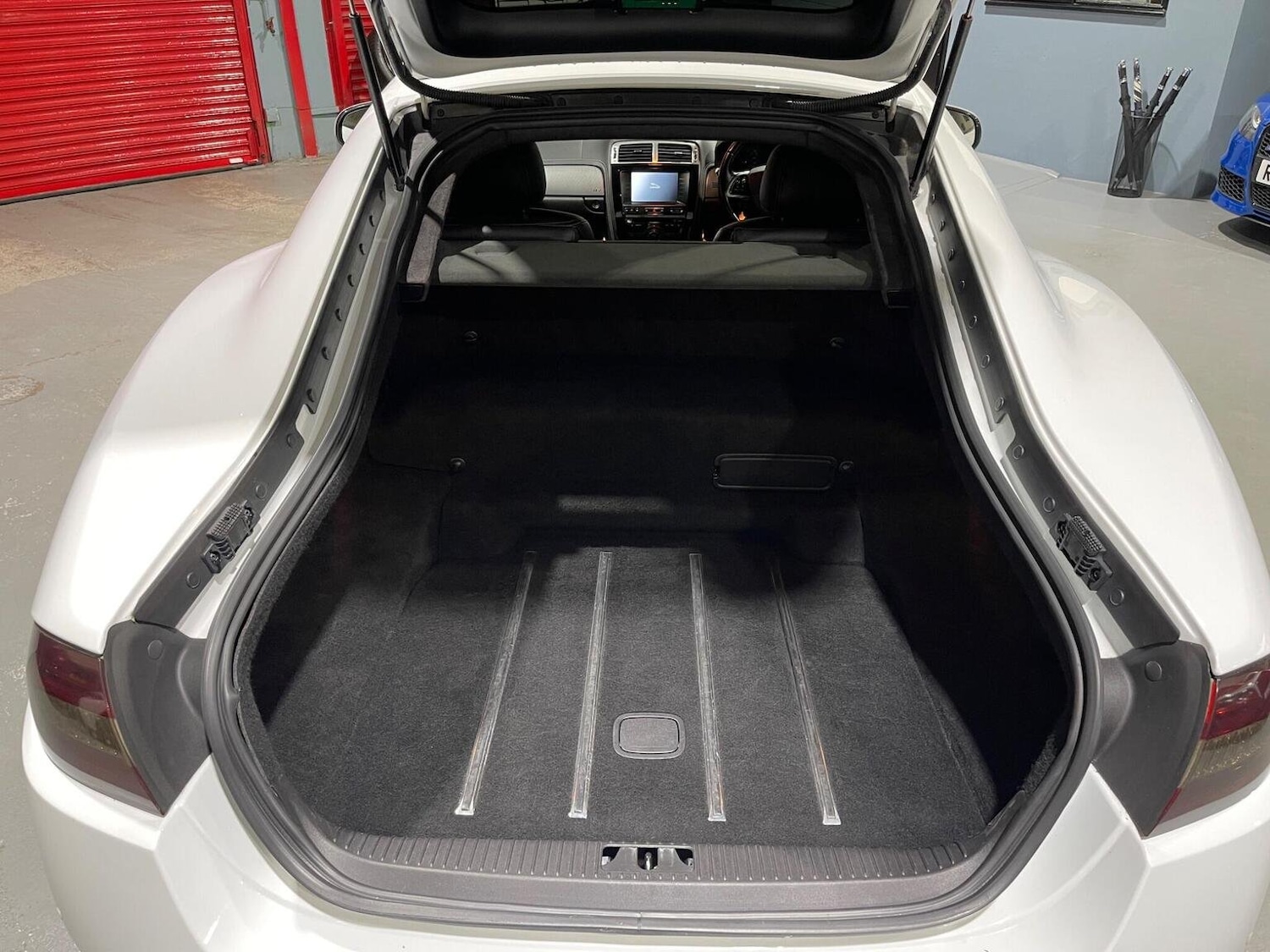 Used Jaguar XK 2012 for sale - 76605765: Photo 47