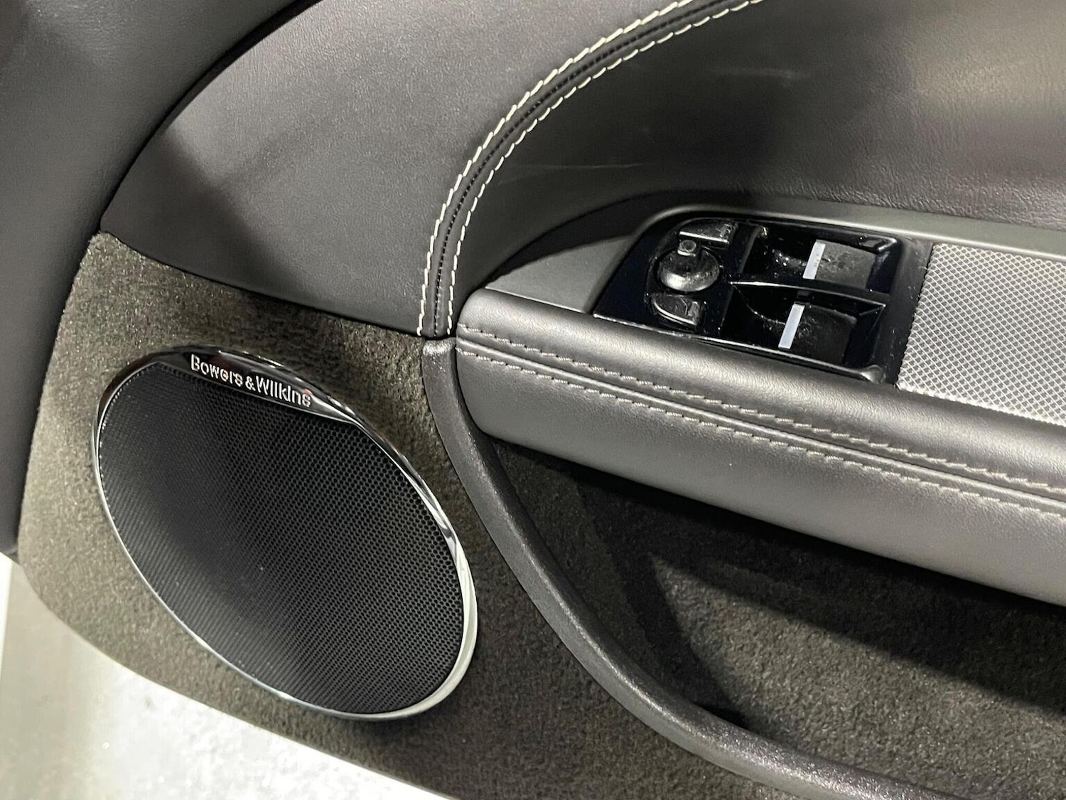 Used Jaguar XK 2012 for sale - 76605765: Photo 50