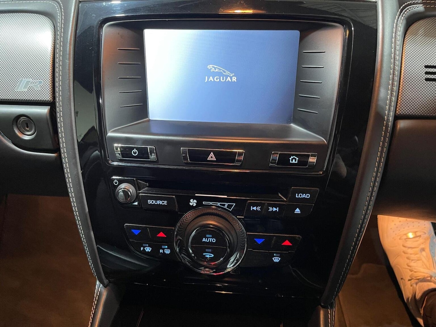 Used Jaguar XK 2012 for sale - 76605765: Photo 60