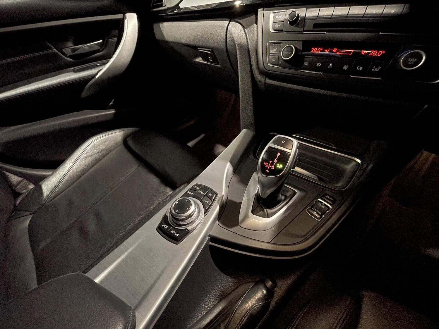 Used BMW 3 Series 2013 for sale - 77277340: Photo 43