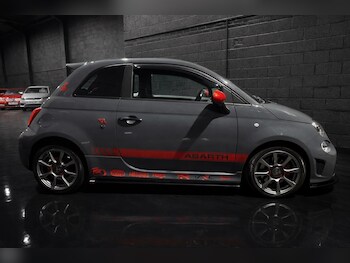 Used Abarth 595 2021 for sale - 77749943: Photo