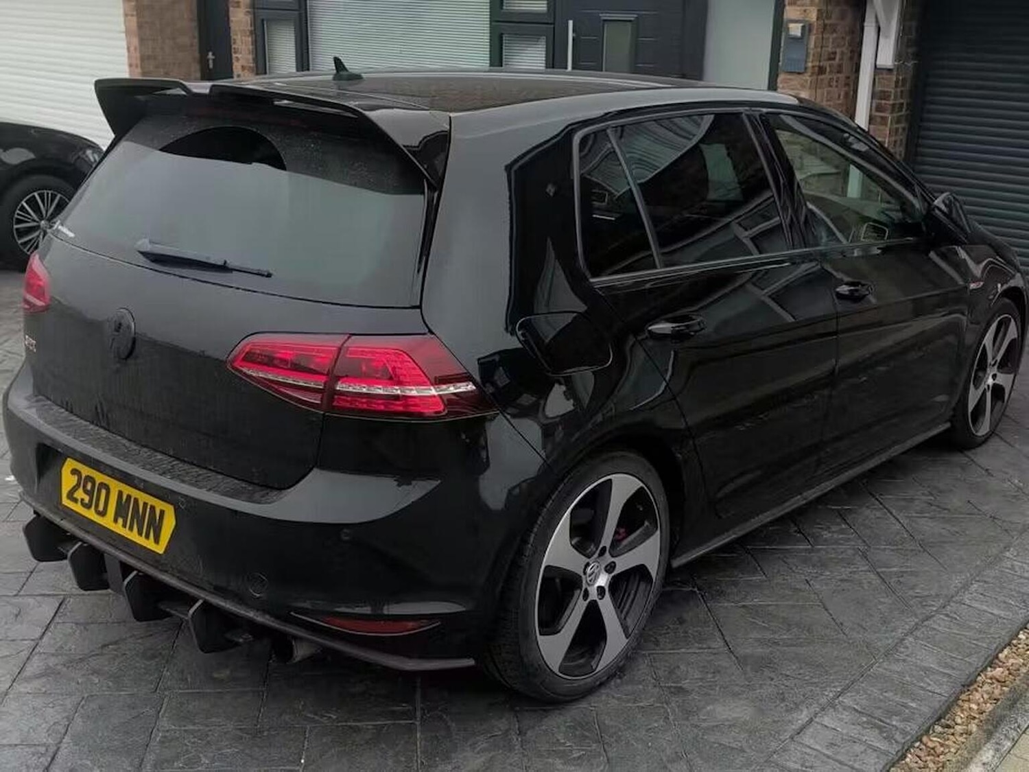 Used Volkswagen Golf 2015 for sale - 77973703: Photo 1