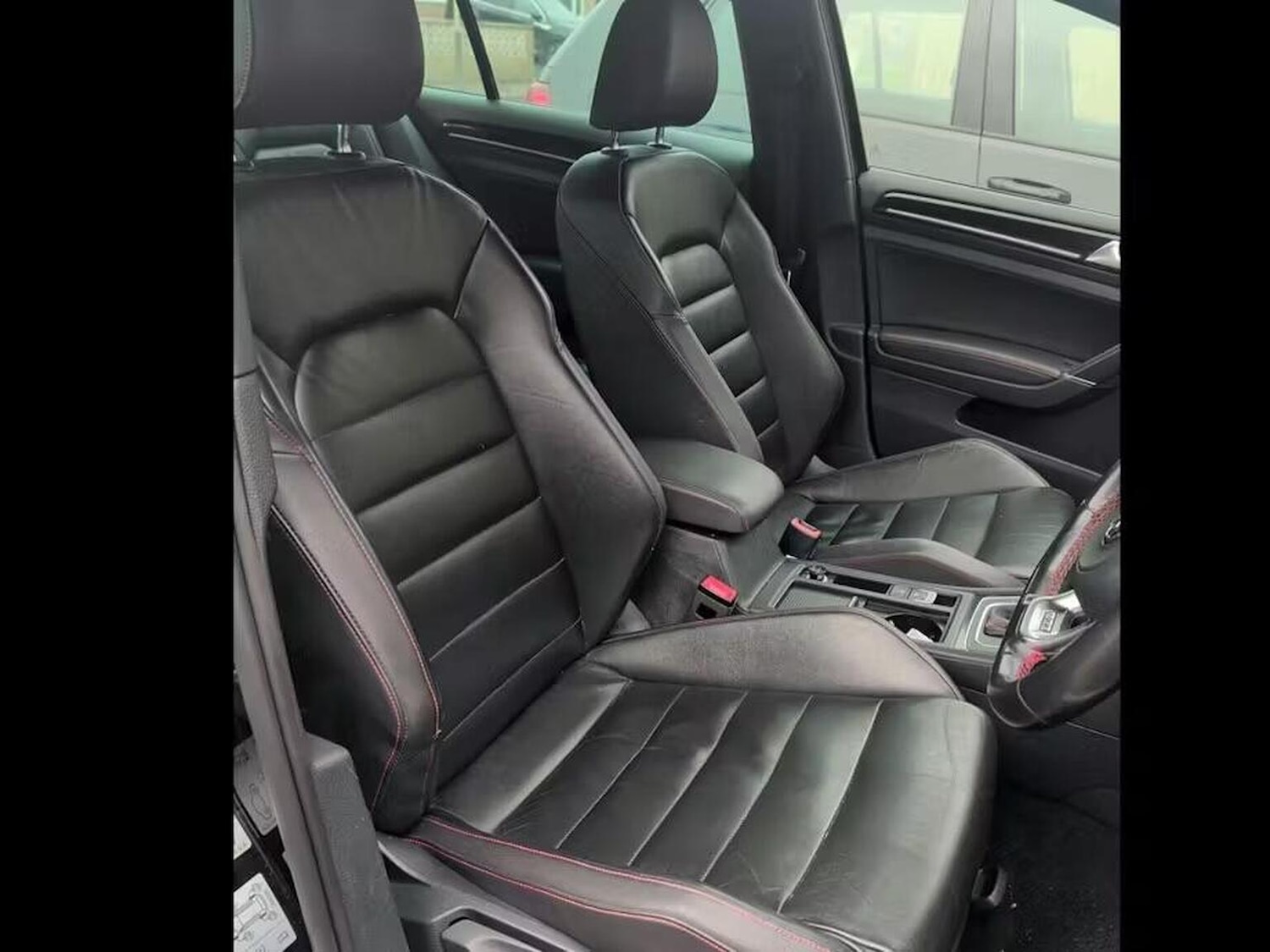 Used Volkswagen Golf 2015 for sale - 77973703: Photo 3