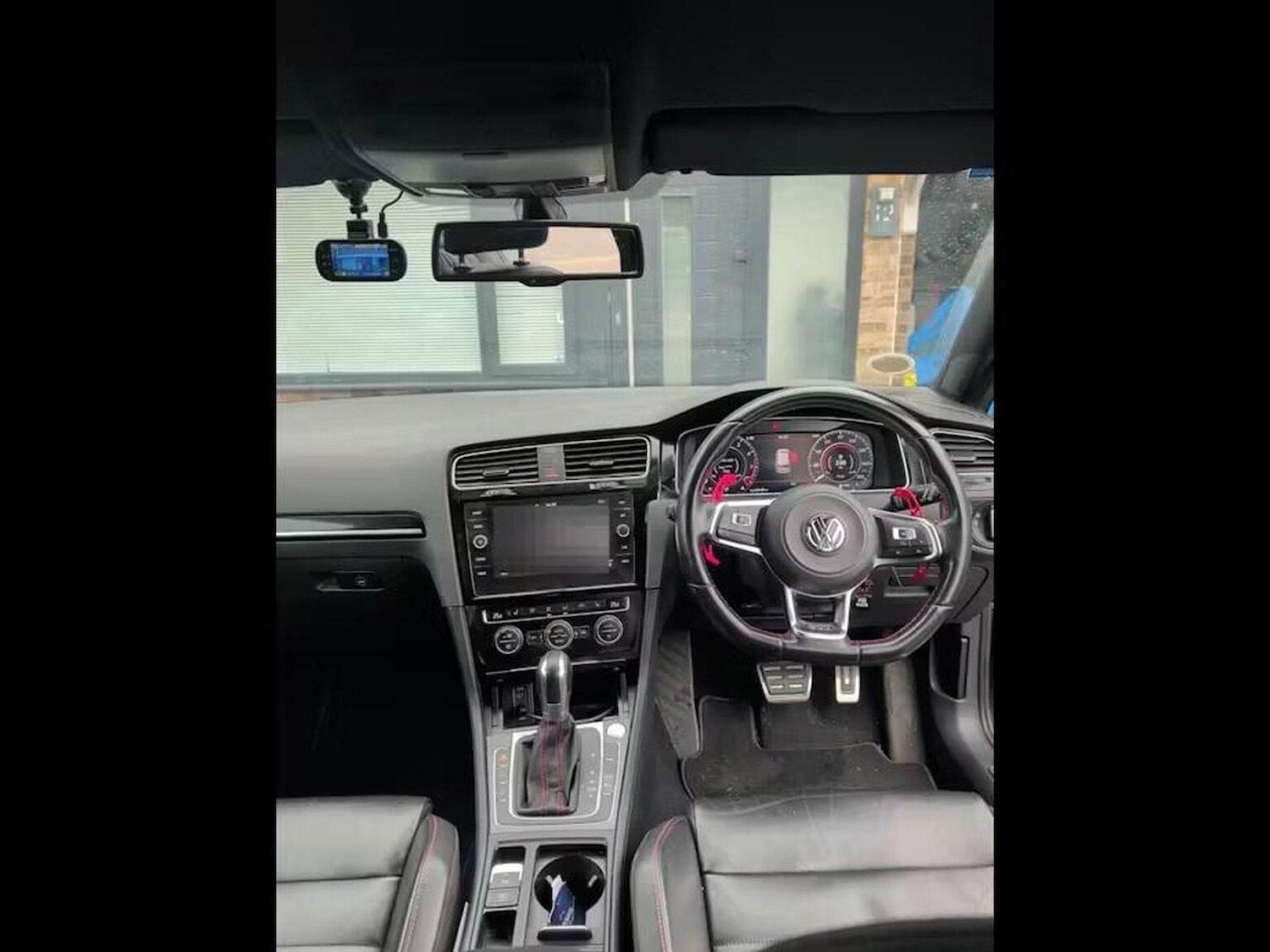 Used Volkswagen Golf 2015 for sale - 77973703: Photo 4