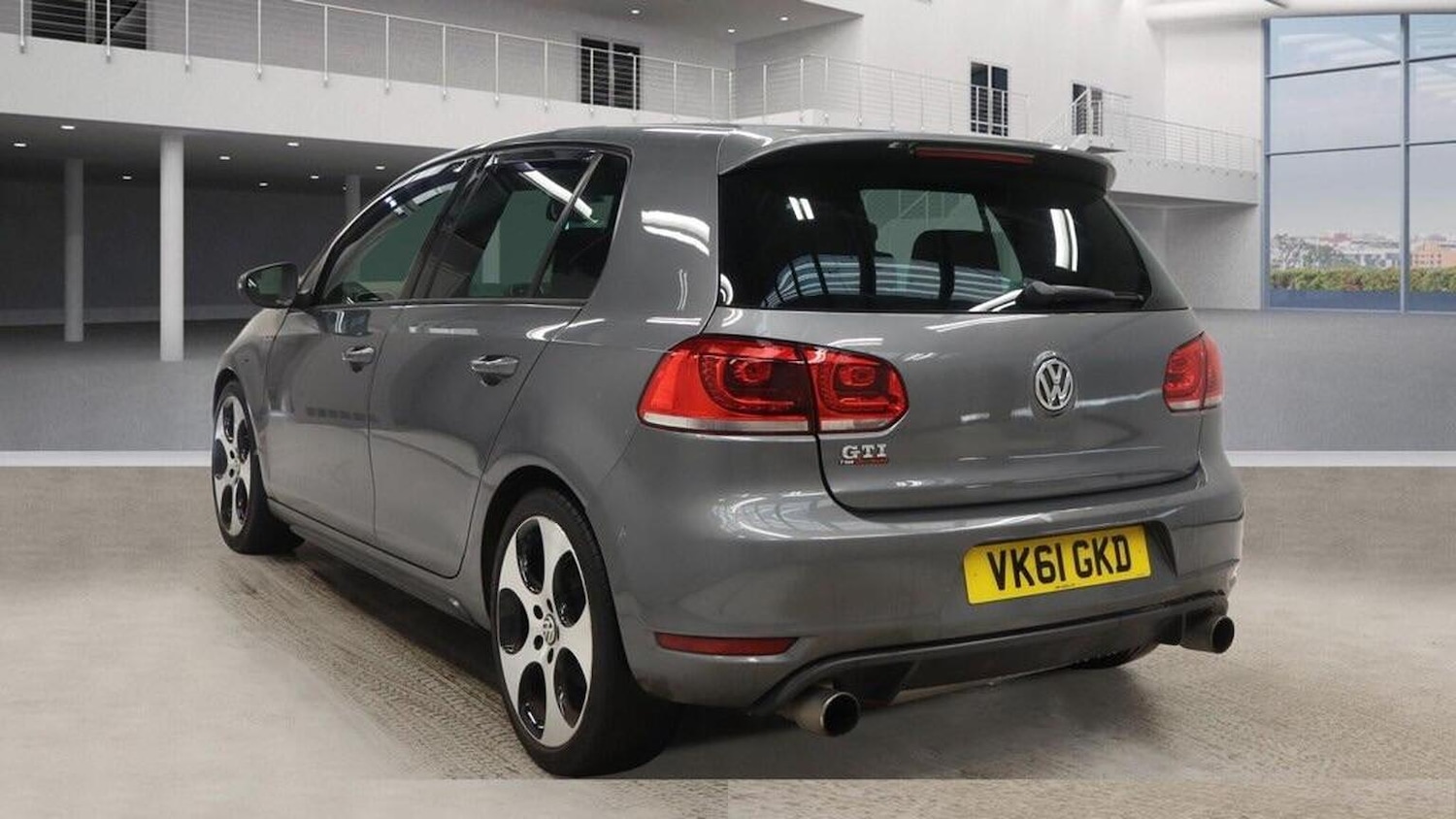 Used Volkswagen Golf 2011 for sale - 78105932: Photo 4