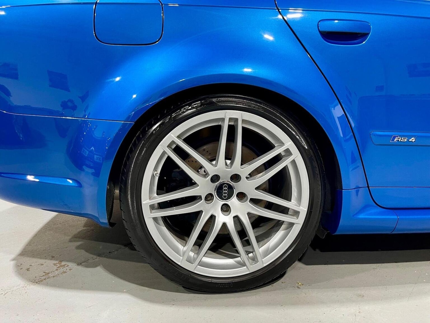 Used Audi RS4 2007 for sale - 76605685: Photo 29