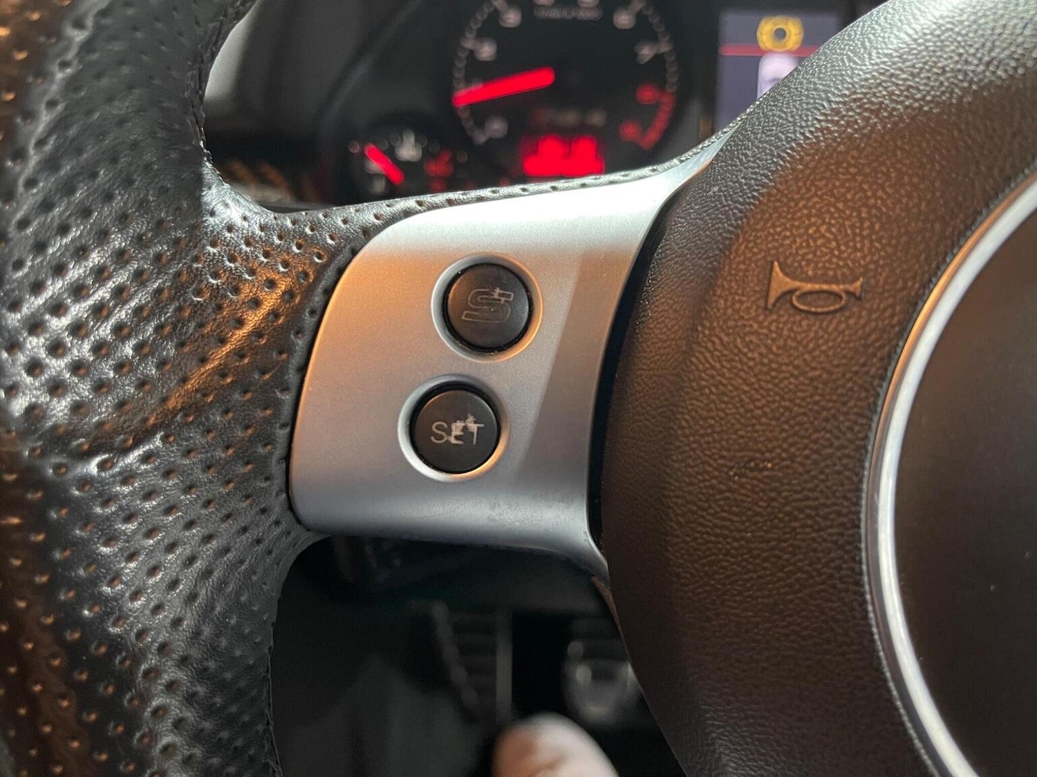 Used Audi RS4 2007 for sale - 76605685: Photo 85