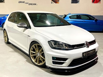 Used Volkswagen Golf 2015 for sale - 76605705: Photo