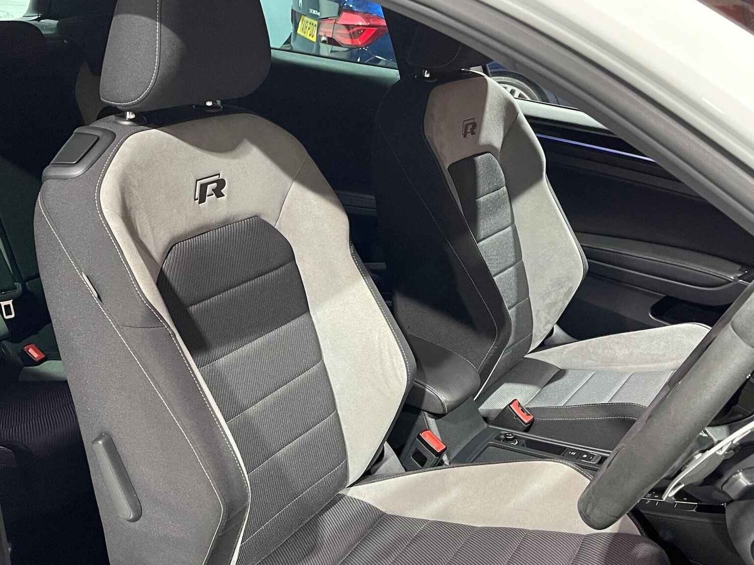 Used Volkswagen Golf 2015 for sale - 76605705: Photo 39