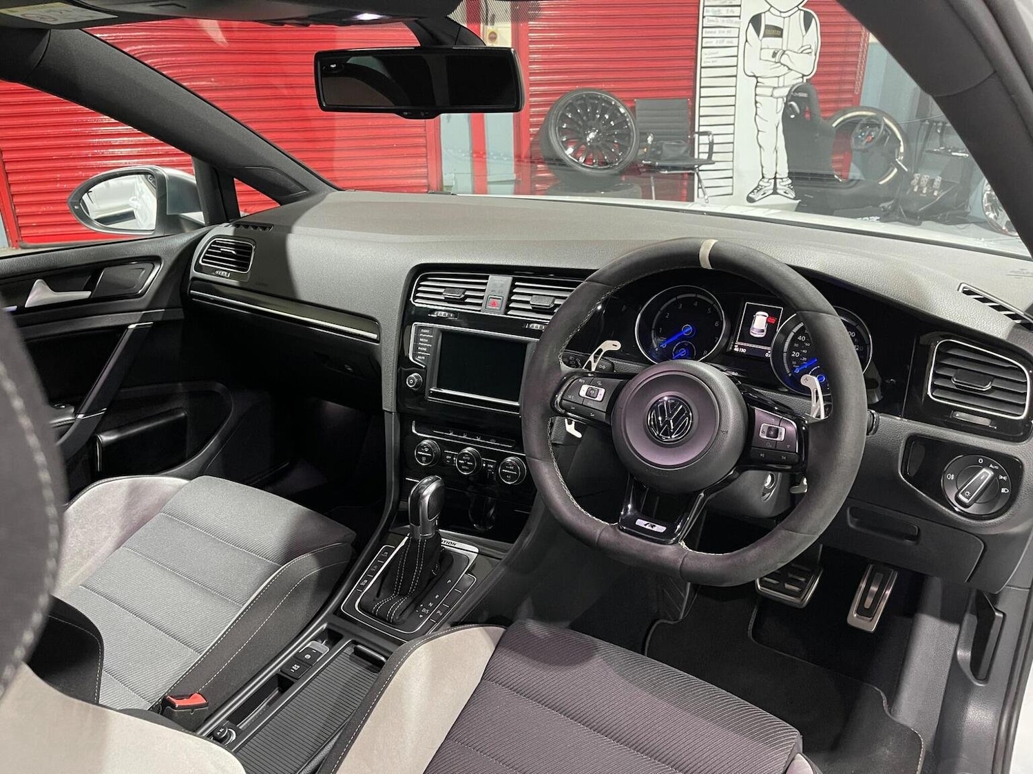 Used Volkswagen Golf 2015 for sale - 76605705: Photo 42