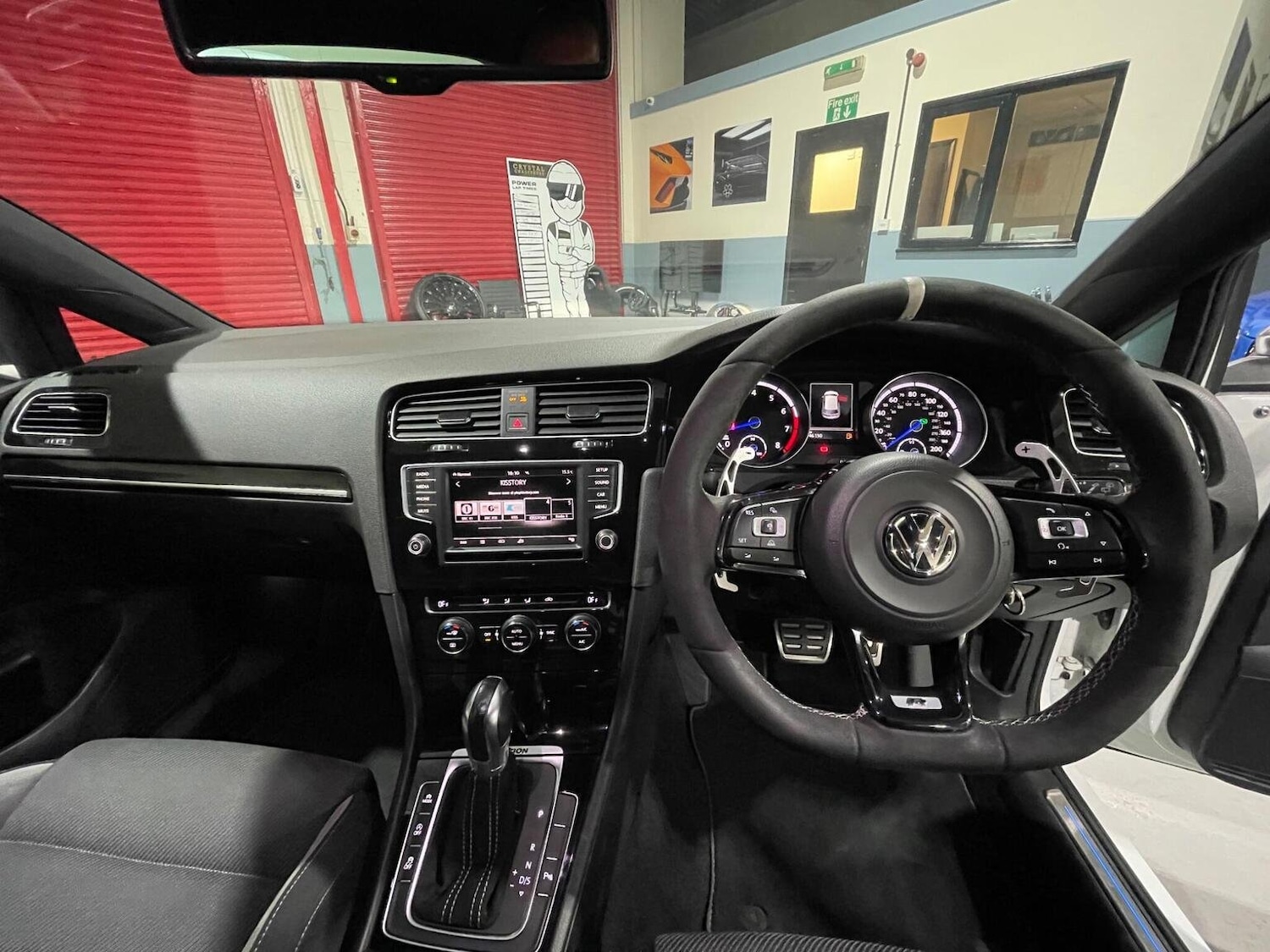 Used Volkswagen Golf 2015 for sale - 76605705: Photo 56