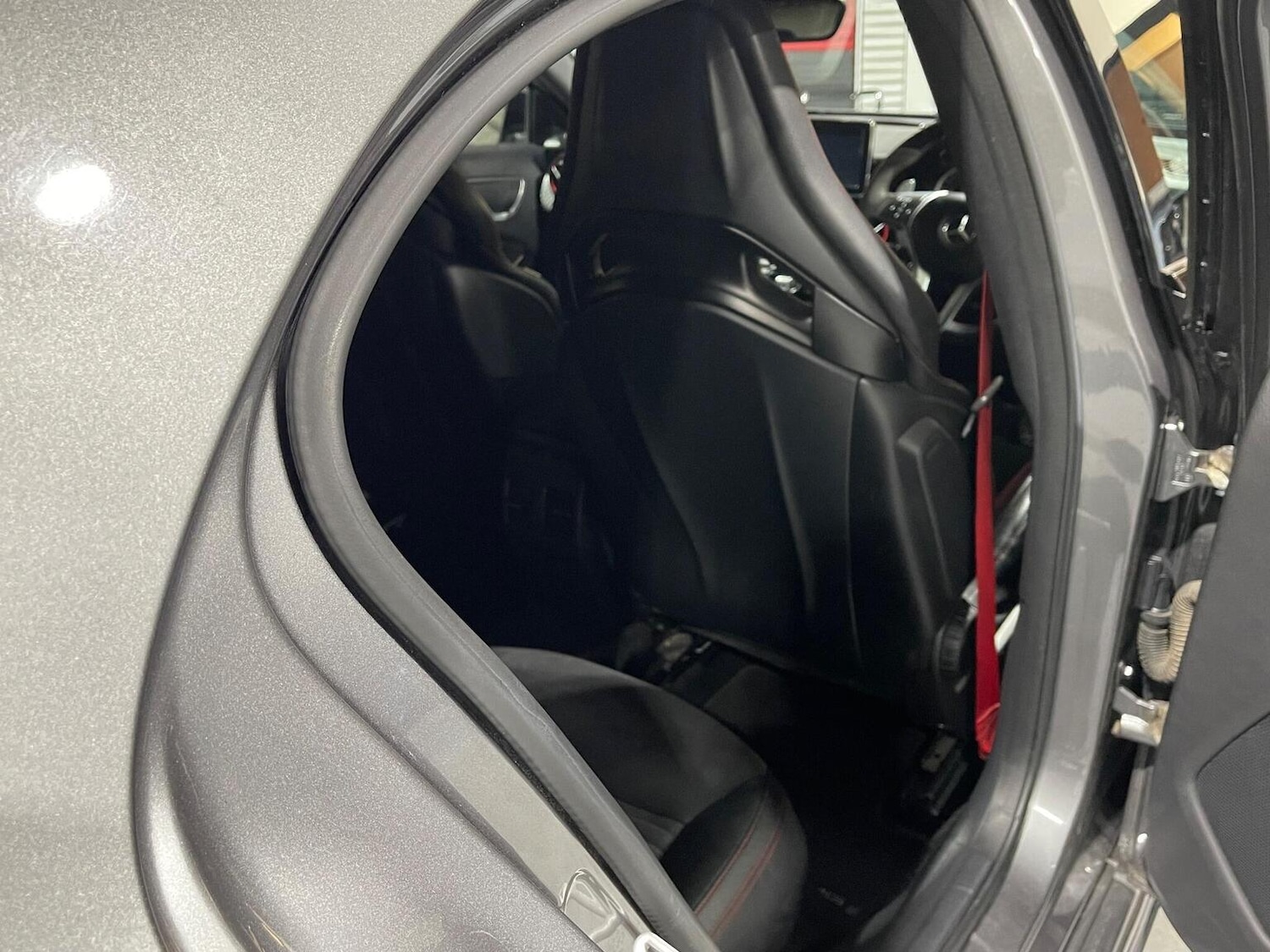 Used Mercedes-Benz A-Class 2013 for sale - 77014798: Photo 37