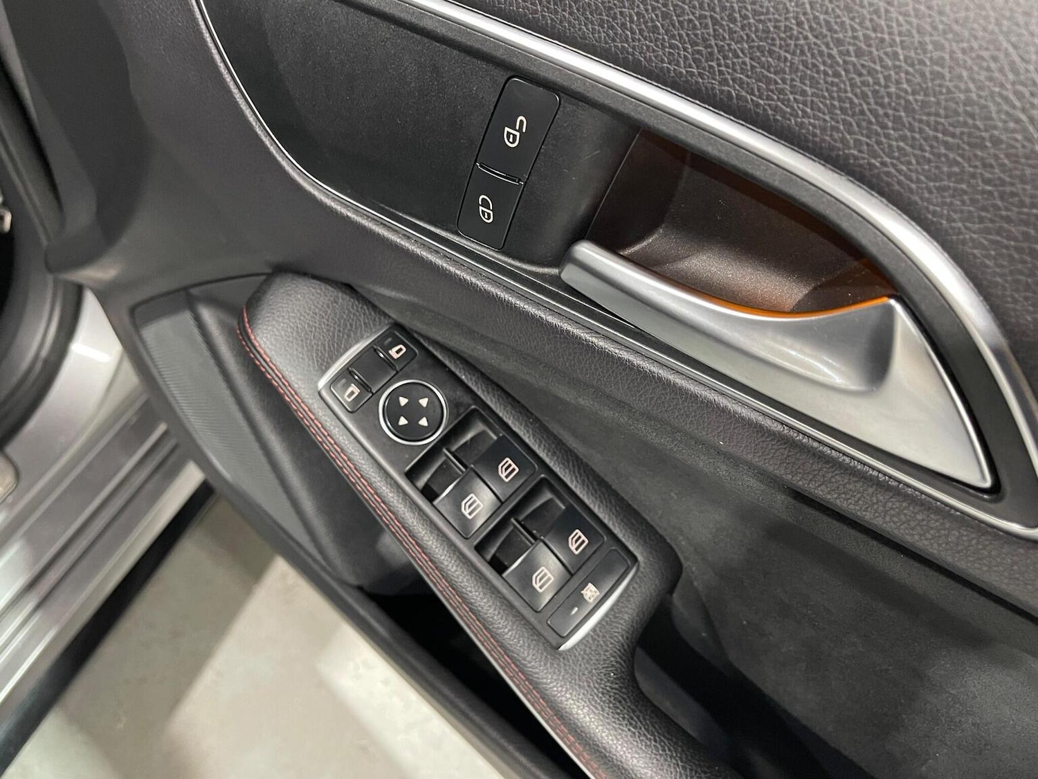 Used Mercedes-Benz A-Class 2013 for sale - 77014798: Photo 42