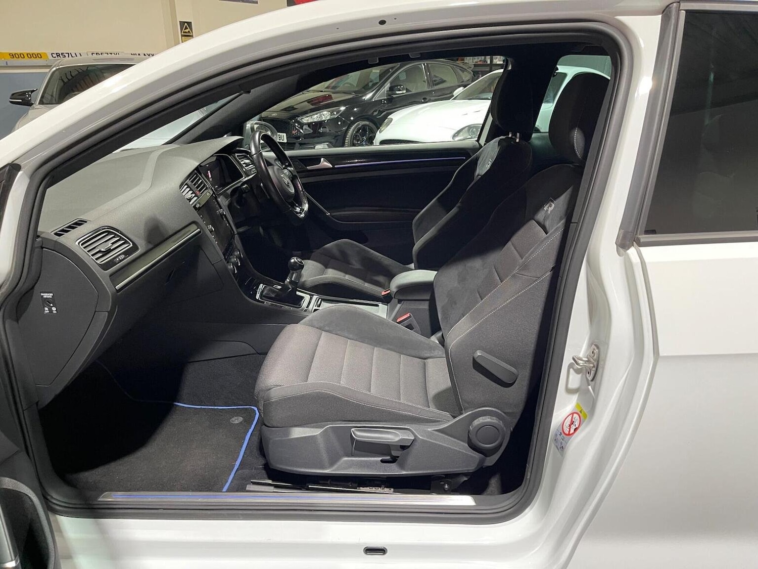 Used Volkswagen Golf 2018 for sale - 76605678: Photo 28